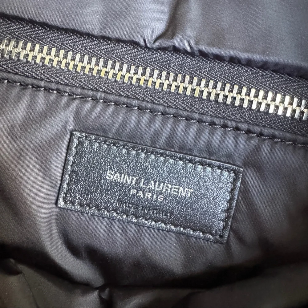 Saint Laurent Loulou Puffer Shoulder Bag - Picture 16 of 16